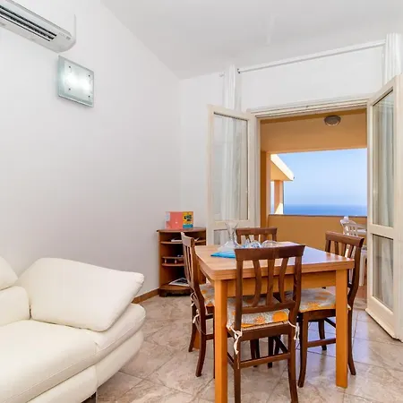 Con Vista Mare Appartamento Cascabraga
